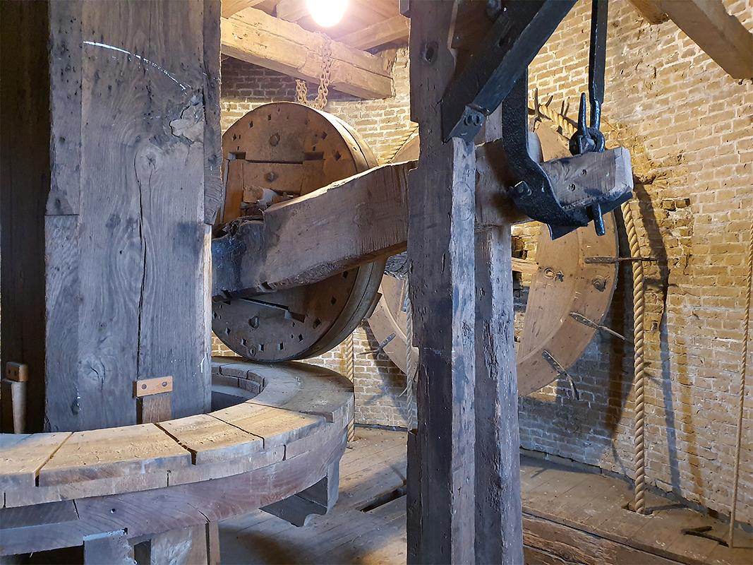 15, Molen 04196 De Stadsmolen (Hulst), Pieter Zuijkerbuijk (24-11-2019) | Database Nederlandse molens