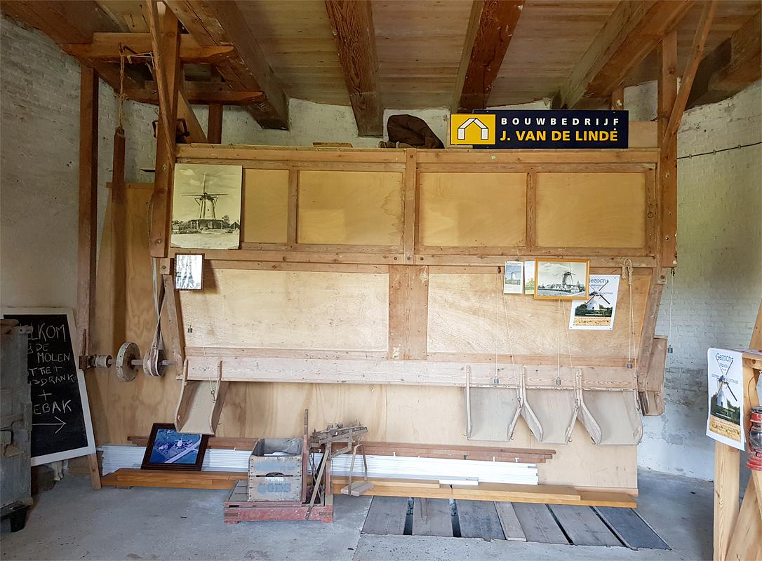 9, Molen 01656 Oostmolen (Kloetinge), Pieter Zuijkerbuijk (20-4-2019) | Database Nederlandse molens