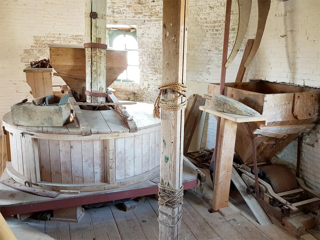 12, Molen 01656 Oostmolen (Kloetinge), Pieter Zuijkerbuijk (20-4-2019) | Database Nederlandse molens
