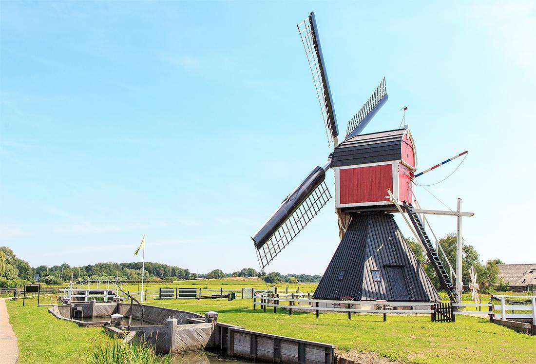 4, Molen 01056 Buitenwegse Molen (Oud-Zuilen), Frank Hendriks (23-6-2019)De situatie na de herbouw. | Database Nederlandse molens