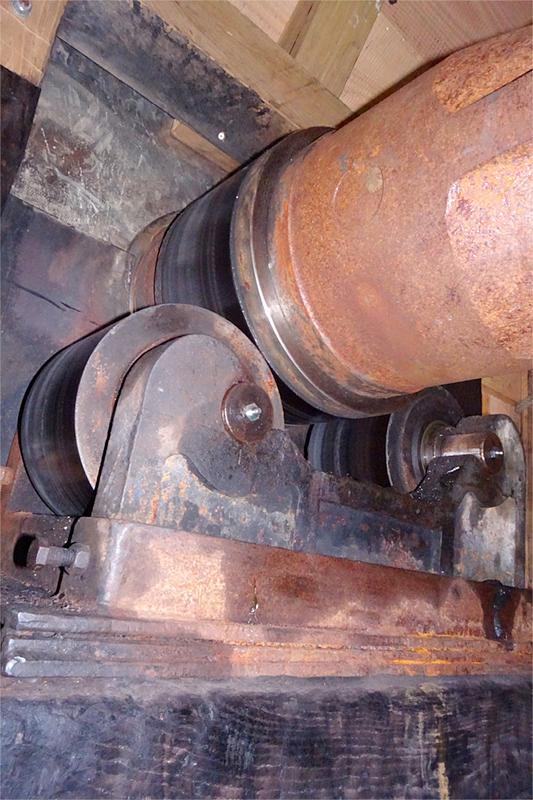 17, Molen 01056 Buitenwegse Molen (Oud-Zuilen), Louis Maas (8-8-2018)Dekker-lager. | Database Nederlandse molens