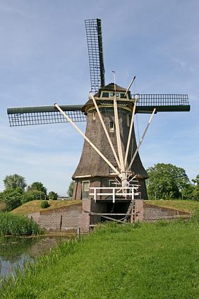 2, Molen 00287 Hoekermolen (Vreeland), Ton Koorevaar (22-6-2010). | Database Nederlandse molens