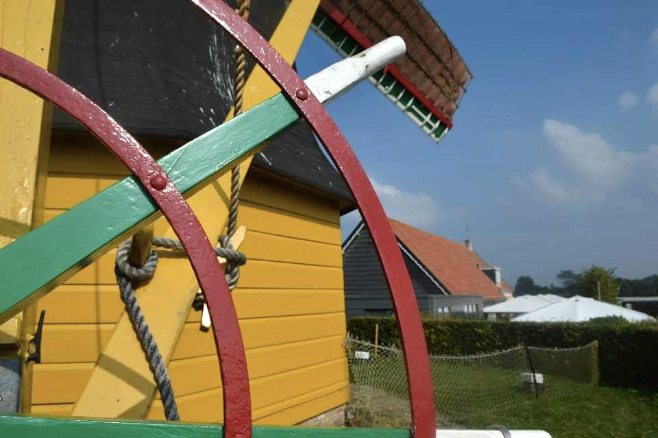 8, Molen 10221 De Jonge Johannes (Serooskerke), Theo van 't Geloof (13-9-2014) | Database Nederlandse molens
