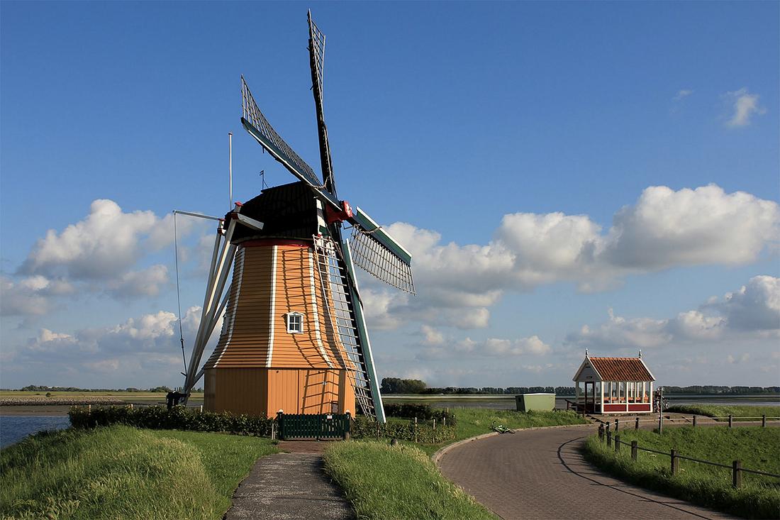 4, Molen 01870 De Hoop (Sint Philipsland), Ada den Hartigh (7-9-2018) | Database Nederlandse molens