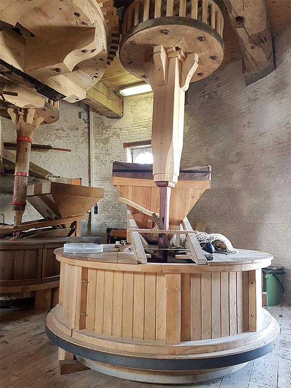 15, Molen 01665 Oranjemolen (Vlissingen), Pieter Zuijkerbuijk (22-3-2019) | Database Nederlandse molens