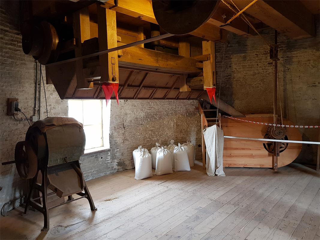 16, Molen 03536 Aeolus (Wemeldinge), Pieter Zuijkerbuijk (23-3-2019) | Database Nederlandse molens