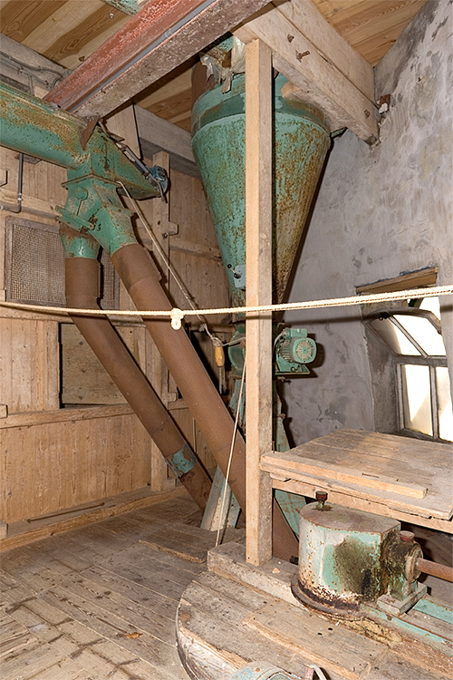 8, Molen 01519 't Vliegend Hert (Gravendeel, 's-), Marcel van Nies (26-11-2016) | Database Nederlandse molens