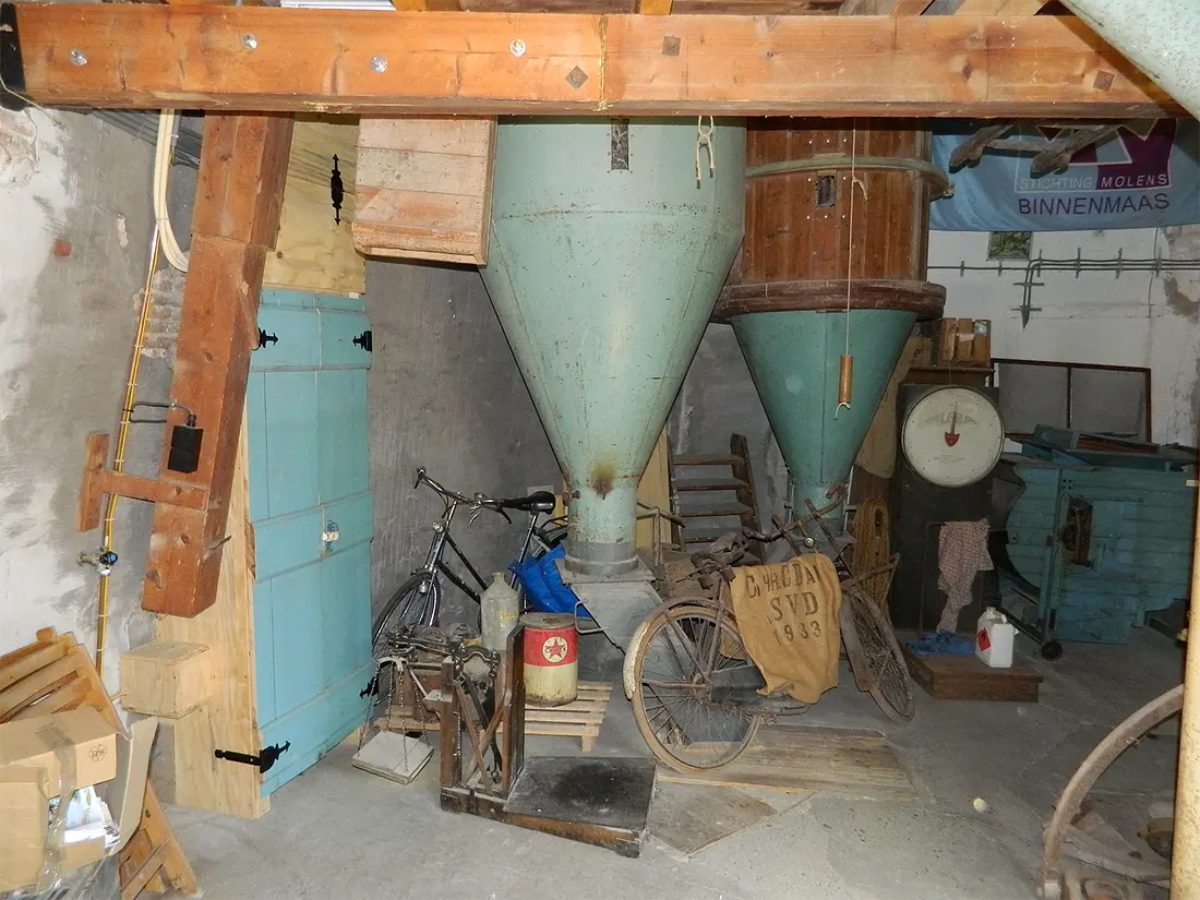 10, Molen 01519 't Vliegend Hert (Gravendeel, 's-), Vincent Mepschen (12-8-2021) | Database Nederlandse molens