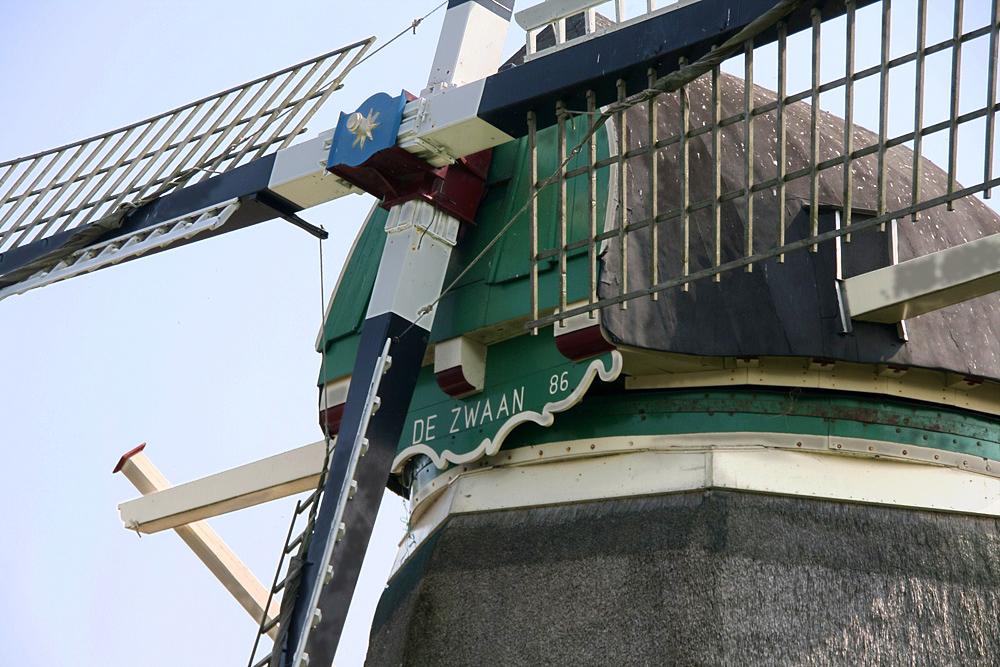 6, Molen 04898 De Zwaan (Kerkwerve), Ton Koorevaar (24-5-2012) | Database Nederlandse molens