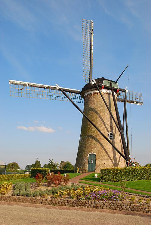 2, Molen 01670 (Naamloos) (Nieuwvliet), Harmannus Noot (11-9-2015) | Database Nederlandse molens