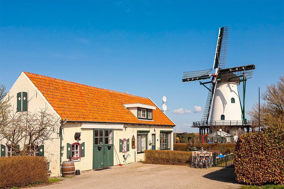 5, Molen 01872 De Jager (Oud-Vossemeer), Bram van Broekhoven (11-3-2012) | Database Nederlandse molens