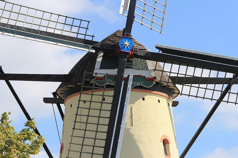 6, Molen 03530 De Korenaar (Poortvliet), Frits Kruishaar (11-8-2012). | Database Nederlandse molens
