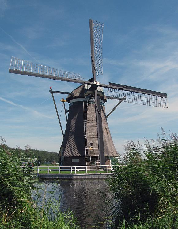 2, Molen 01487 Achtkante Molen (Groot-Ammers), Piet Glasbergen (18-8-2012). | Database Nederlandse molens