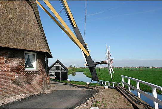 7, Molen 01487 Achtkante Molen (Groot-Ammers), Ton Koorevaar (7-4-2011) | Database Nederlandse molens