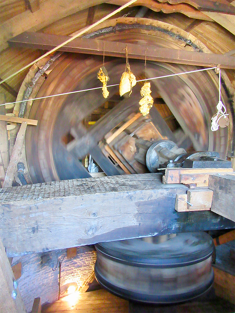16, Molen 01902 De Hoop (Hellevoetsluis), Frank Moerland (15-10-2017) | Database Nederlandse molens