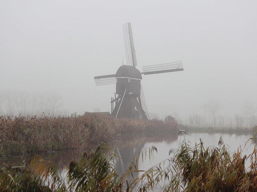 4, Molen 00834 Oudendijkse Molen (Hoornaar), Frits Kruishaar (24-11-2012). | Database Nederlandse molens
