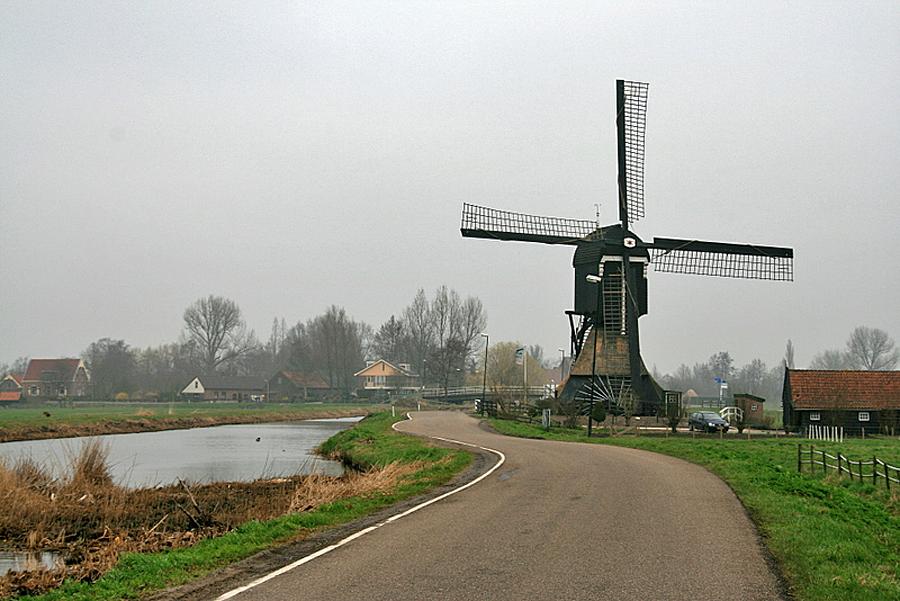 1, Molen 00836 Scheiwijkse Molen (Hoornaar), John Scholte (15-3-2011) | Database Nederlandse molens