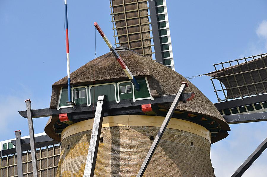 7, Molen 01519 bis Nederwaard Molen No.8 (Kinderdijk), Rob Pols (15-5-2015)Het kenmerkende brede achterkeuvelens, zoals alle Nederwaardmolens die bezitten. | Database Nederlandse molens