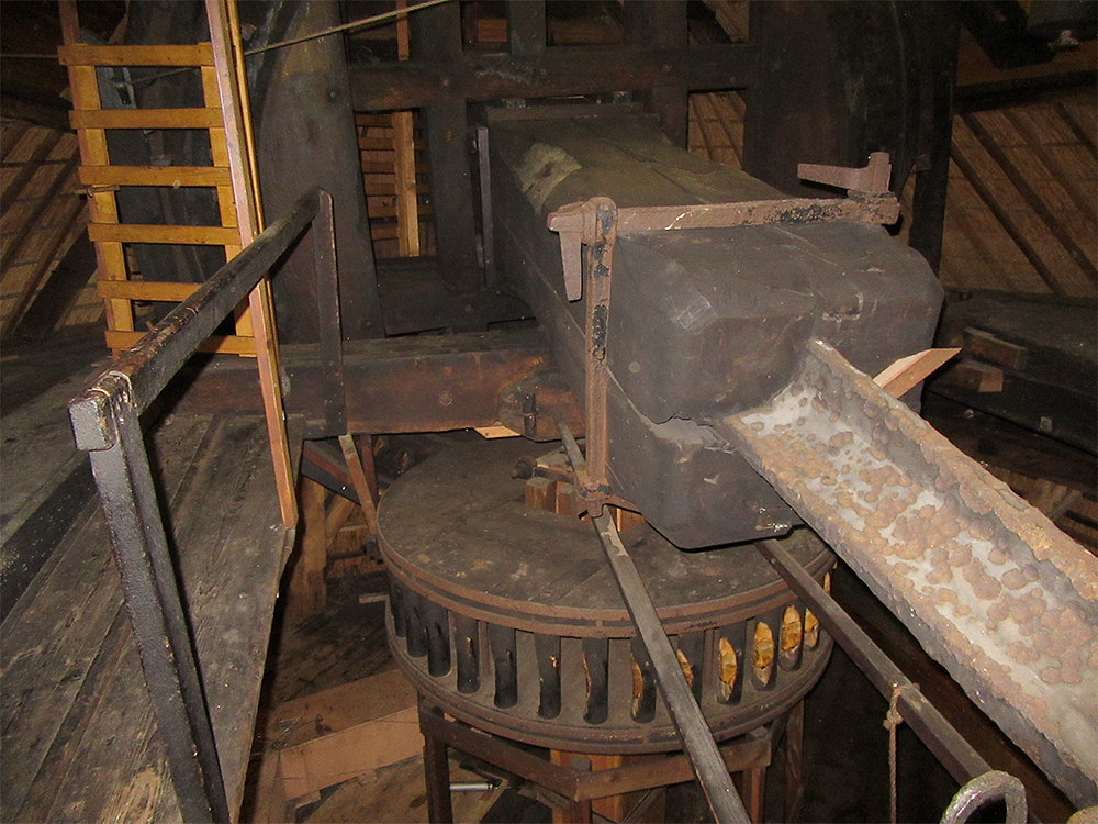 9, Molen 00061 Hondsdijkse Molen (Koudekerk aan den Rijn), Frank Moerland (11-3-2017) | Database Nederlandse molens