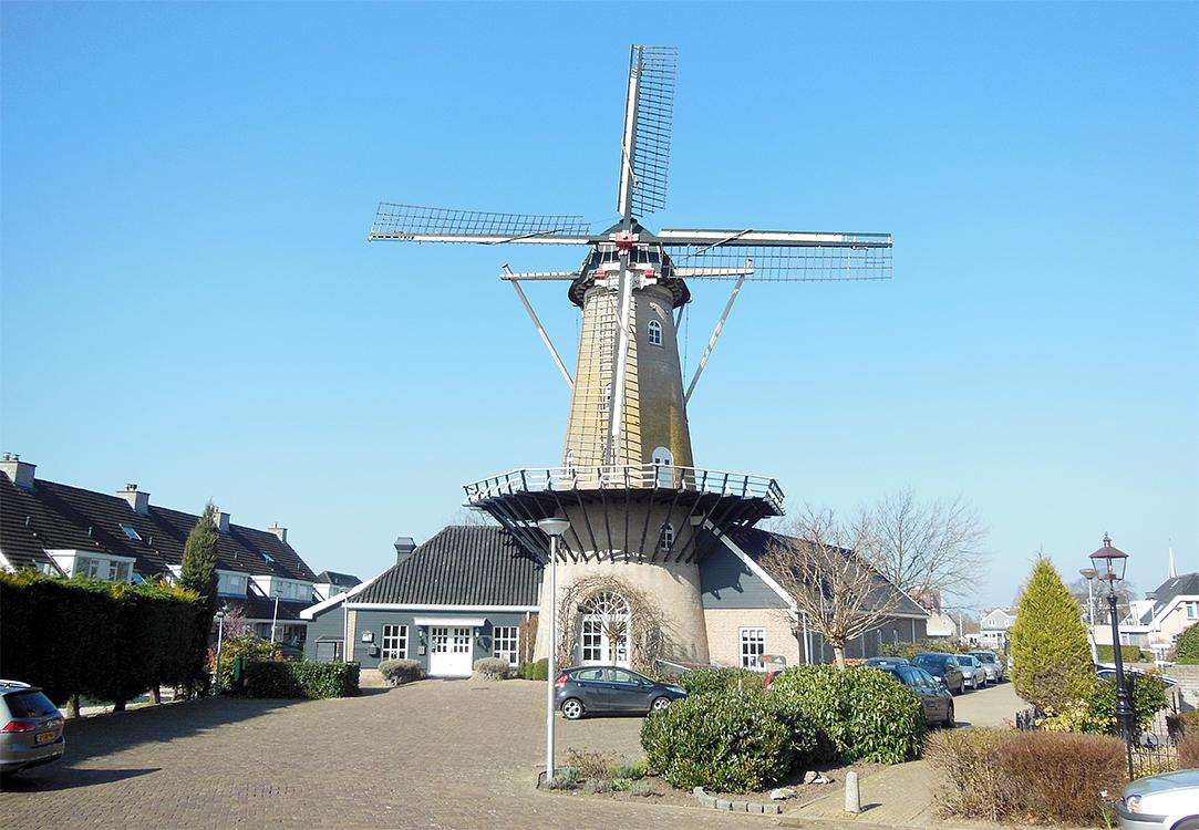 1, Molen 10681 Onverwacht / Schelvenaer (Krimpen aan den IJssel), R. Kingma (9-3-2014) | Database Nederlandse molens