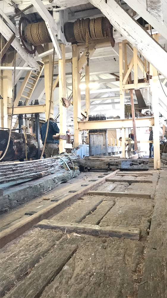 7, Molen 01522 De Heesterboom (Leiden), Toby de Kok (19-11-2017) De zaagvloer. | Database Nederlandse molens