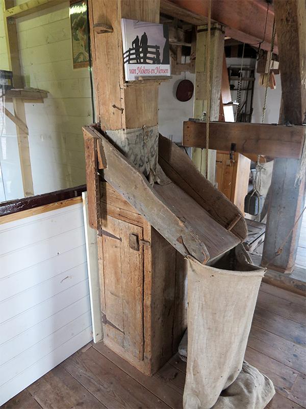 7, Molen 02560 Jan van Arkel (Arkel), William Bouter (11-8-2018) | Database Nederlandse molens
