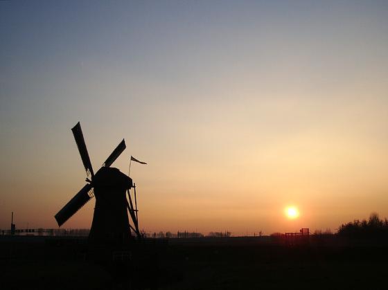 3, Molen 10144 Pendrechtse Molen (Barendrecht), Barend Zinkweg (13-01-2006) | Database Nederlandse molens