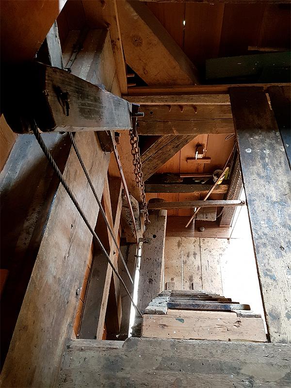10, Molen 02564 Wingerdse Molen (Bleskensgraaf), Pieter Zuijkerbuijk (5-10-2019) | Database Nederlandse molens