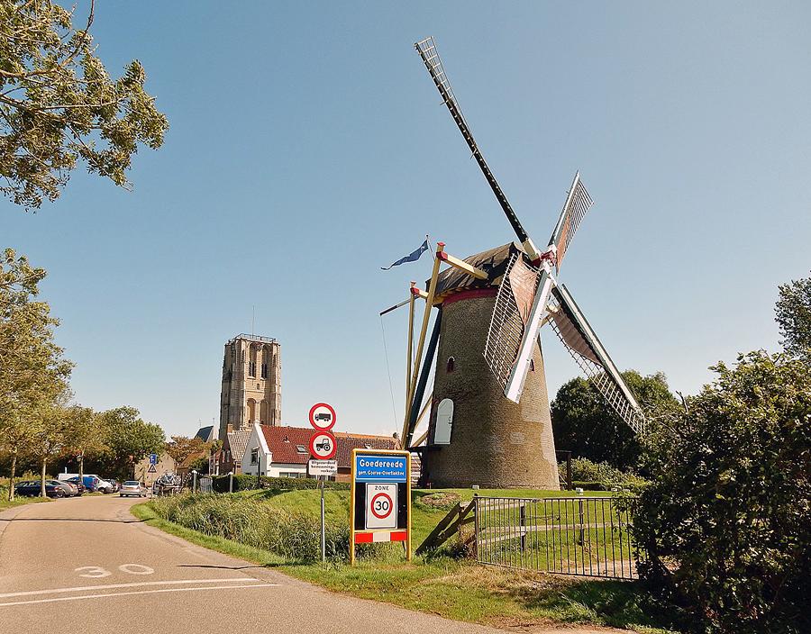 2, Molen 01900 Windvang (Goedereede), Tony Hop (9-8-2014). | Database Nederlandse molens