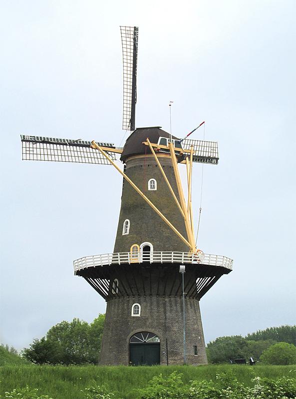 2, Molen 00841 De Hoop (Gorinchem), Piet Glasbergen (20-5-2013) | Database Nederlandse molens