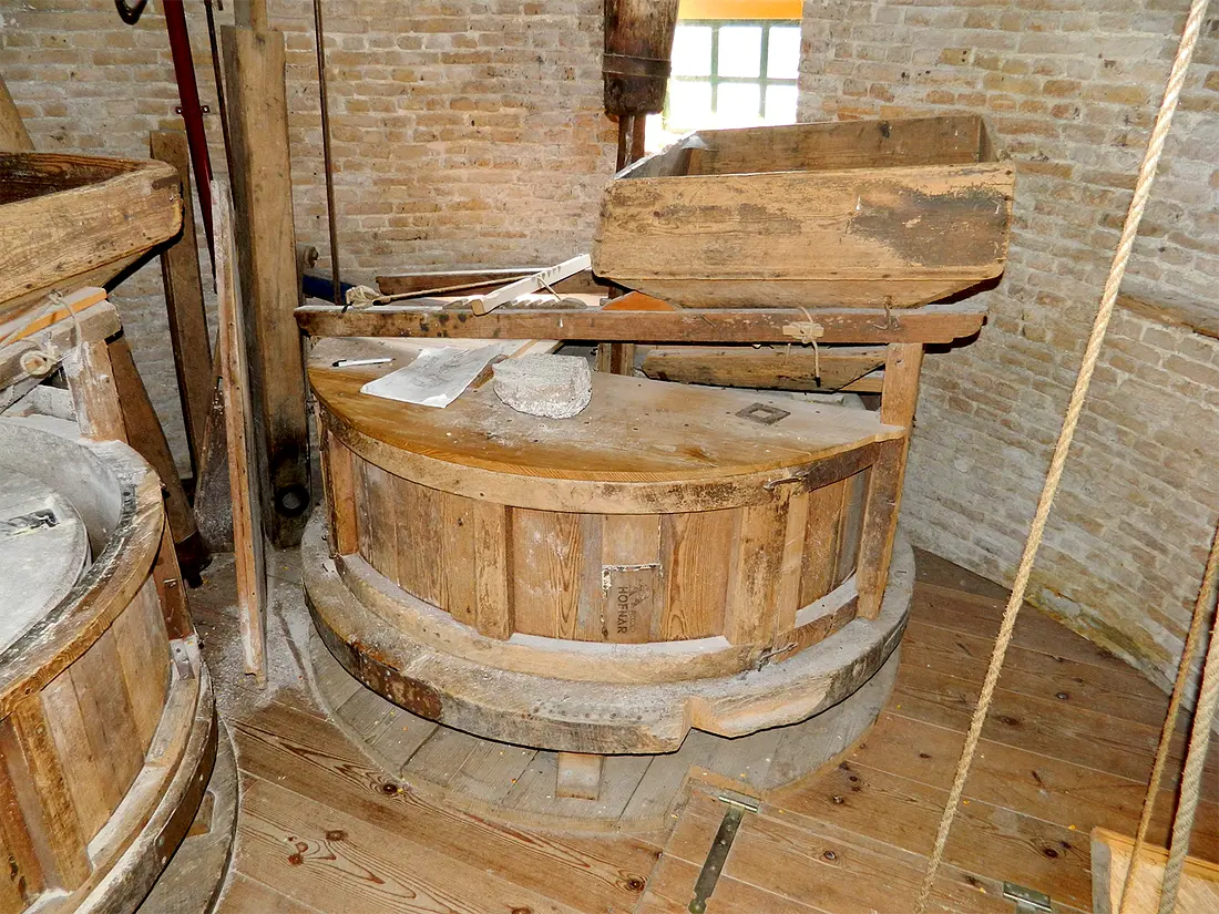 12, Molen 01908 (Naamloos) (Oostvoorne), Vincent Mepschen (21-7-2018) | Database Nederlandse molens