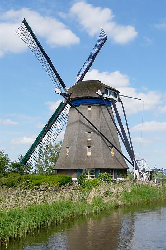 2, Molen 01813 Blauwe Molen (Rijpwetering), Piet Glasbergen (11-5-2019) | Database Nederlandse molens