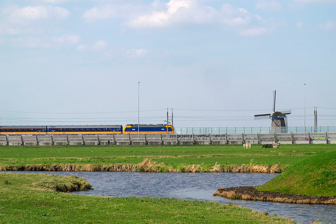 4, Molen 01813 Blauwe Molen (Rijpwetering), Piet Glasbergen (22-3-2017) | Database Nederlandse molens