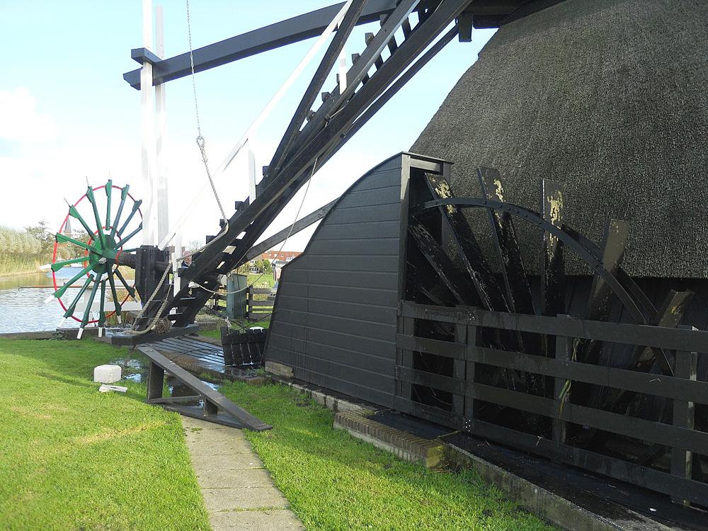 8, Molen 01810 De Vrouw Venner (Oud Ade), Rob Simons (28-10-2012) | Database Nederlandse molens