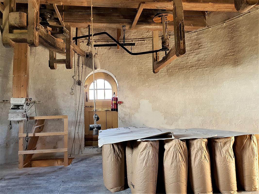 11, Molen 02565 De Hoop (Oud-Alblas), Pieter Zuijkerbuijk (27-12-2019) | Database Nederlandse molens