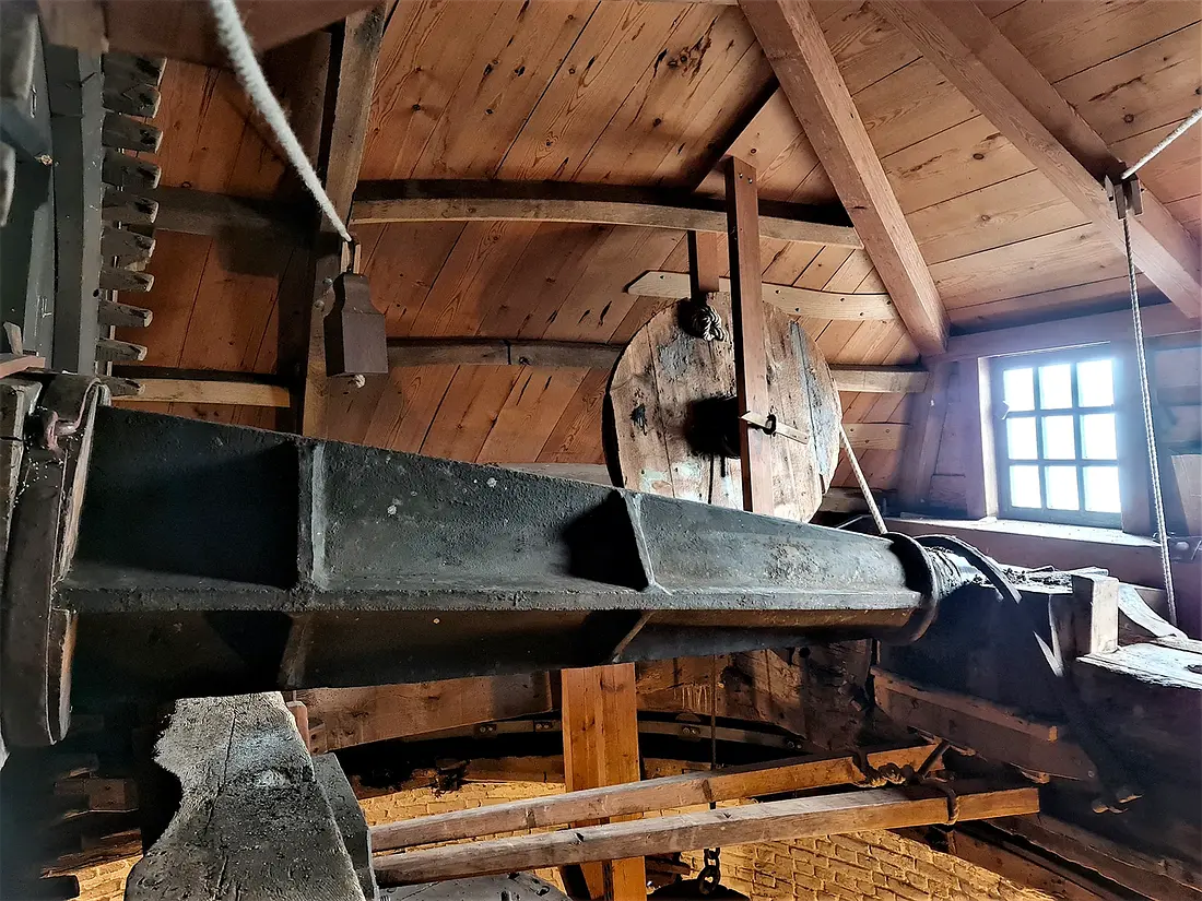 21, Molen 01895 De Korenbloem (Oude-Tonge), Pieter Zuijkerbuijk (11-03-2023) | Database Nederlandse molens