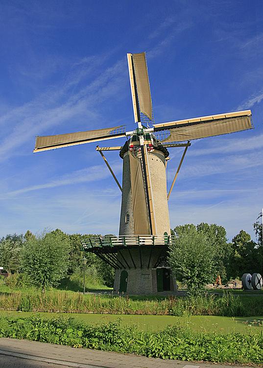 4, Molen 10336 De Speelman (Rotterdam), Ton Koorevaar (18-8-2012) | Database Nederlandse molens