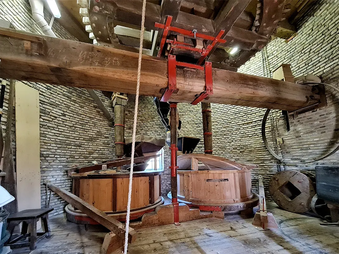 17, Molen 10336 De Speelman (Rotterdam), Pieter Zuijkerbuijk (19-10-2022) | Database Nederlandse molens