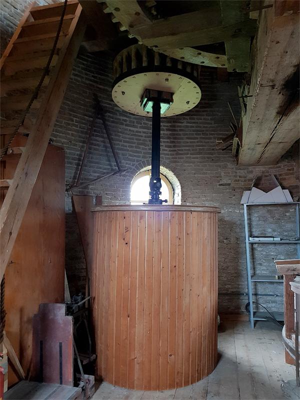 9, Molen 03605 Simonia (Piershil), Pieter Zuijkerbuijk (12-10-2019) | Database Nederlandse molens
