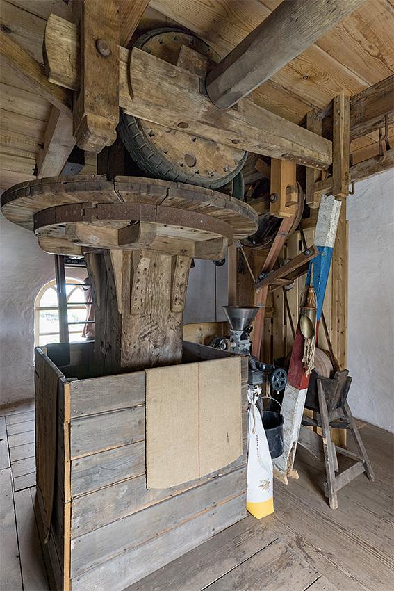 27, Molen 01979 De Lelie (Puttershoek), Marcel van Nies (8-8-2020) | Database Nederlandse molens