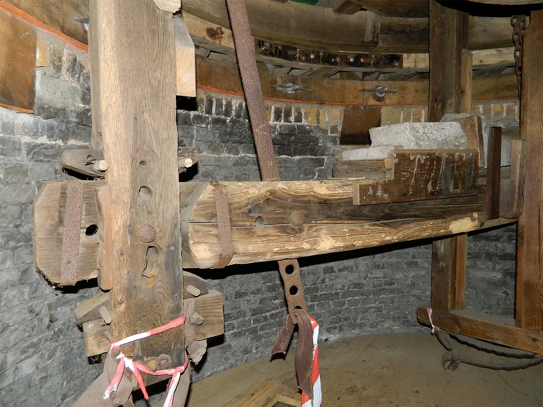 17, Molen 10217 De Hoop Doet Leven (Voorhout), Vincent Mepschen (24-10-2021)De vang. | Database Nederlandse molens