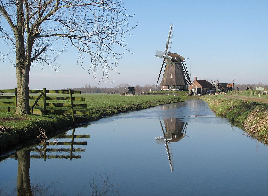 1, Molen 01809 Waterloosmolen (Rijpwetering), Piet Glasbergen (17-2-2016) | Database Nederlandse molens