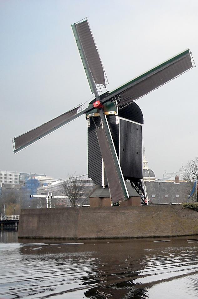 Molen 10159 De Put (Leiden), Charles Stokman (3-3-2012). | Database Nederlandse molens