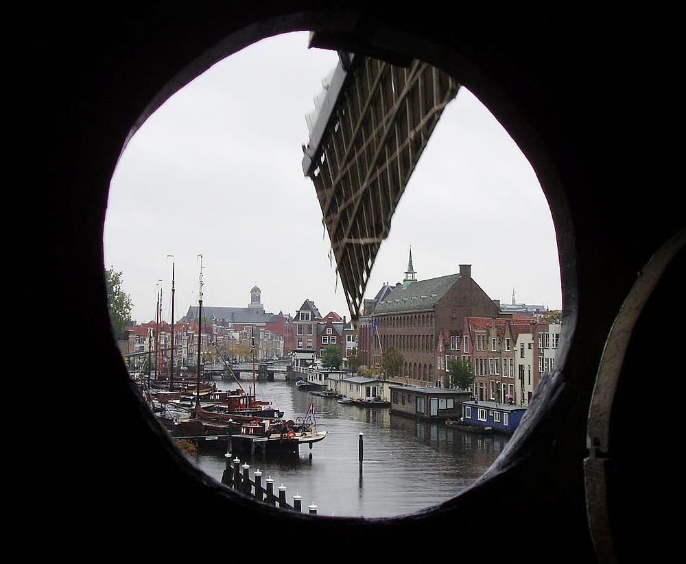 5, Molen 10159 De Put (Leiden), Jeroen van Dijke (oktober 2010). | Database Nederlandse molens