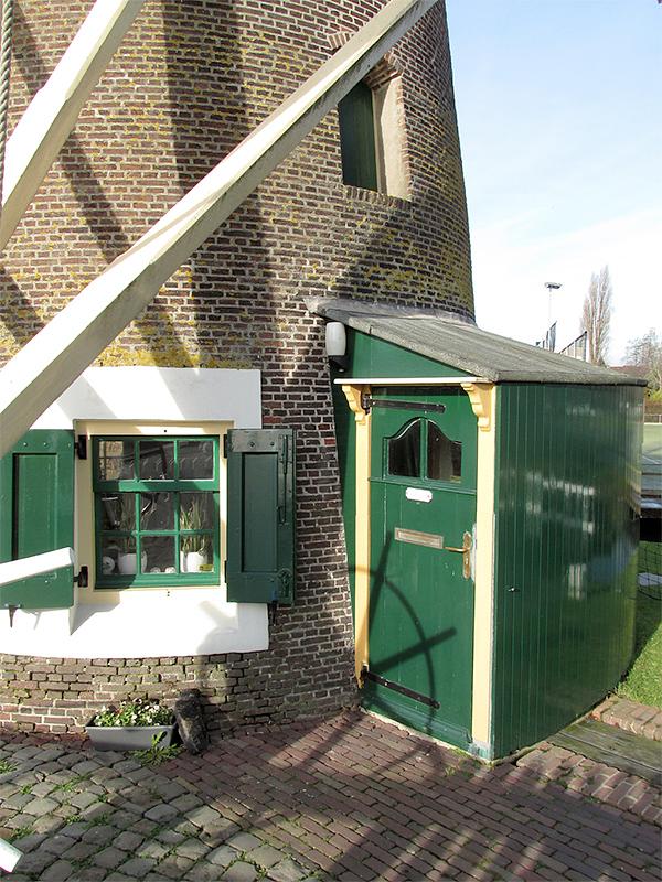 9, Molen 00987 Rodenburgermolen (Leiden), Piet Glasbergen (29-1-2019) | Database Nederlandse molens