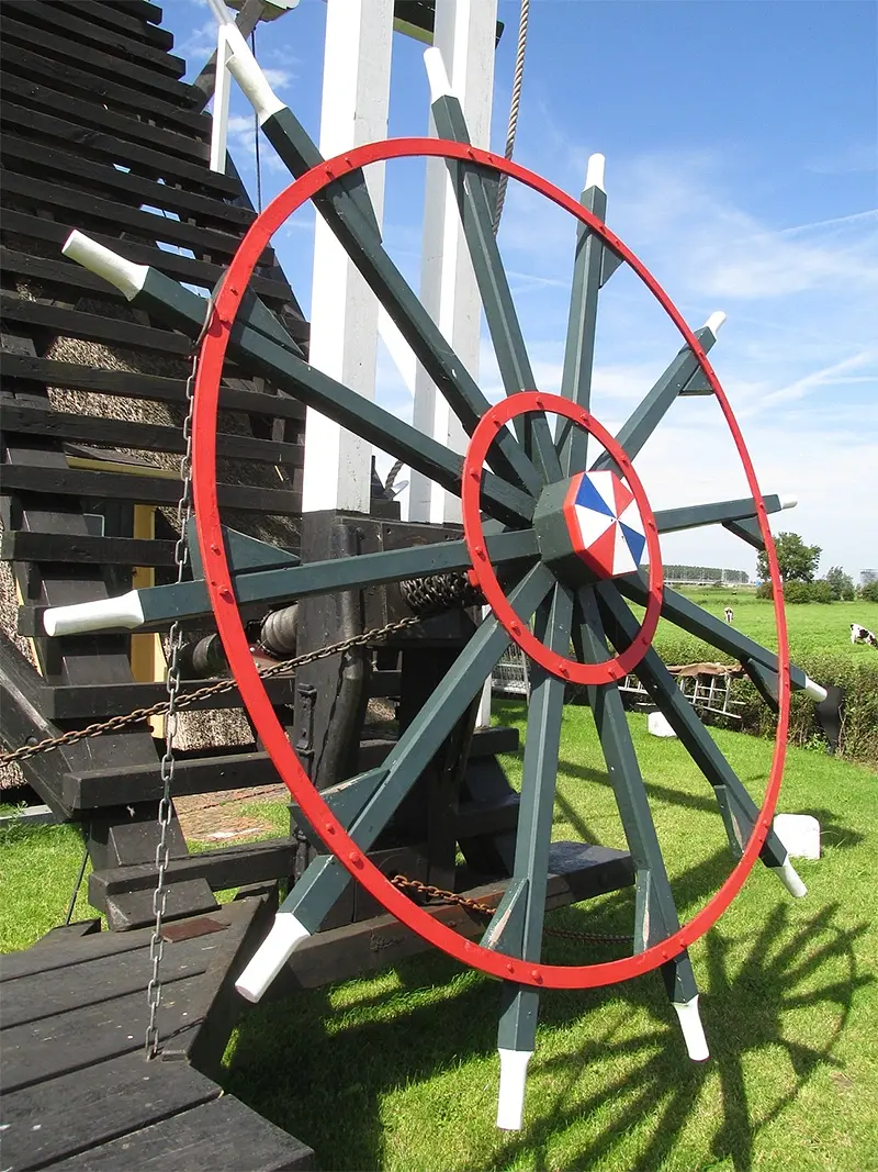 7, Molen 02488 Achthovense Molen (Leiderdorp), Piet Glasbergen (6-8-2015) | Database Nederlandse molens