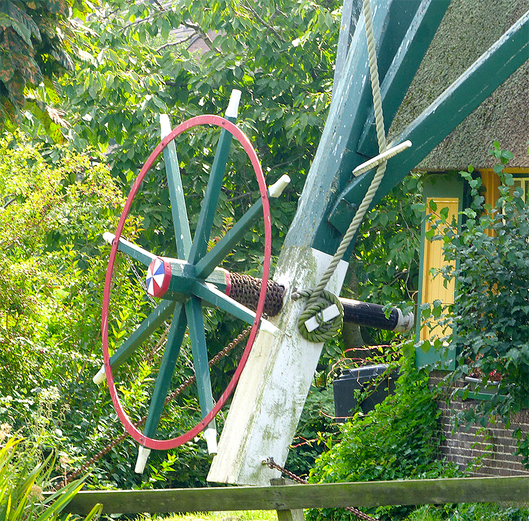7, Molen 02485 Zijllaanmolen (Leiderdorp), Piet Glasbergen (23-8-2017) | Database Nederlandse molens