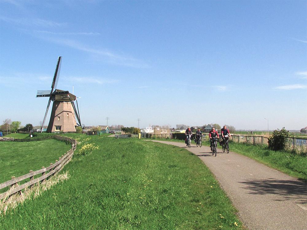 4, Molen 00071 Lisserpoelmolen (Lisse), Piet Glasbergen (21-4-2016) | Database Nederlandse molens