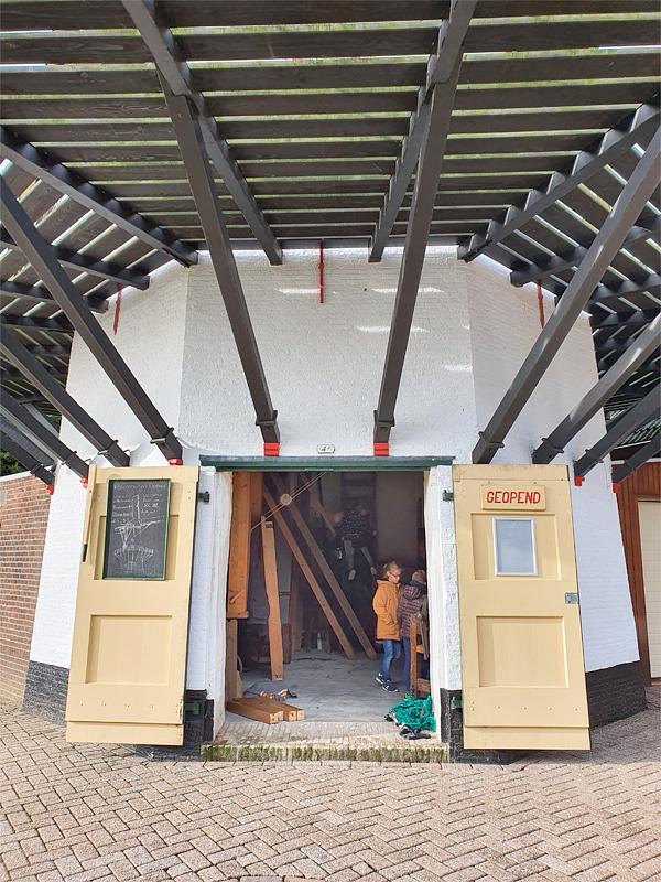 4, Molen 01980 De Hoop (Maasdam), Pieter Zuijkerbuijk (19-10-2019) | Database Nederlandse molens