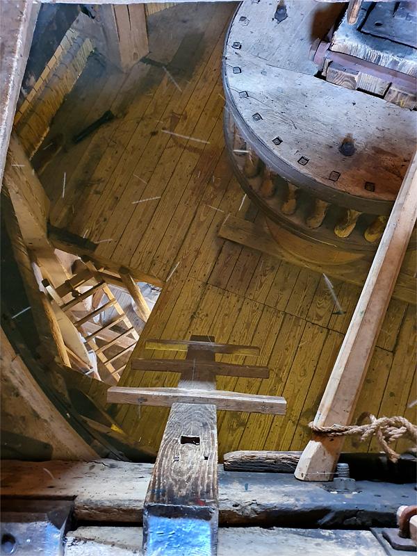 24, Molen 01980 De Hoop (Maasdam), Pieter Zuijkerbuijk (19-10-2019) | Database Nederlandse molens